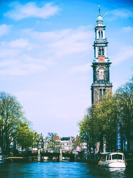 Loty do Amsterdam (AMS)